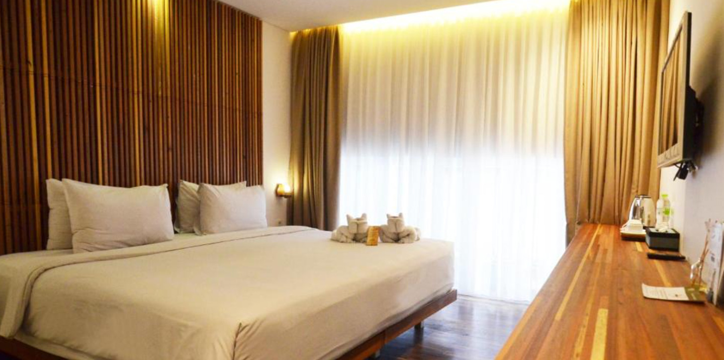 Greenhost room interior